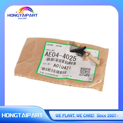 AE044025 20990792 AE04-4025 2099-0792 Ngón tay nhặt máy nén trên cho Ricoh AF MP 2352SP 2510 2550 2851 2852 3010 3350